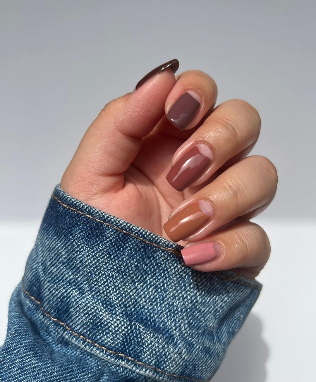 Short Gradient Brown square Nails