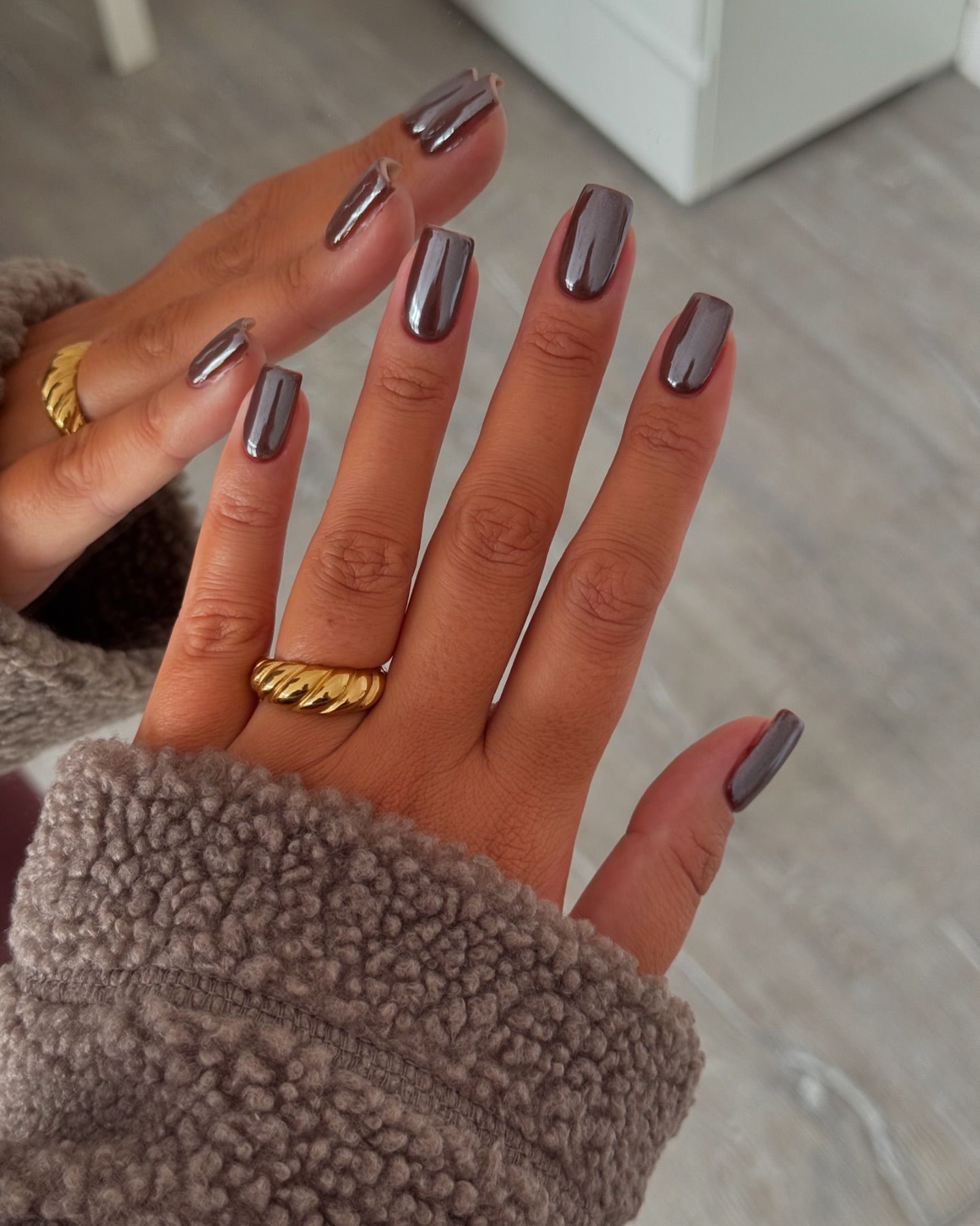 Cute Chocolate Chrome Nails