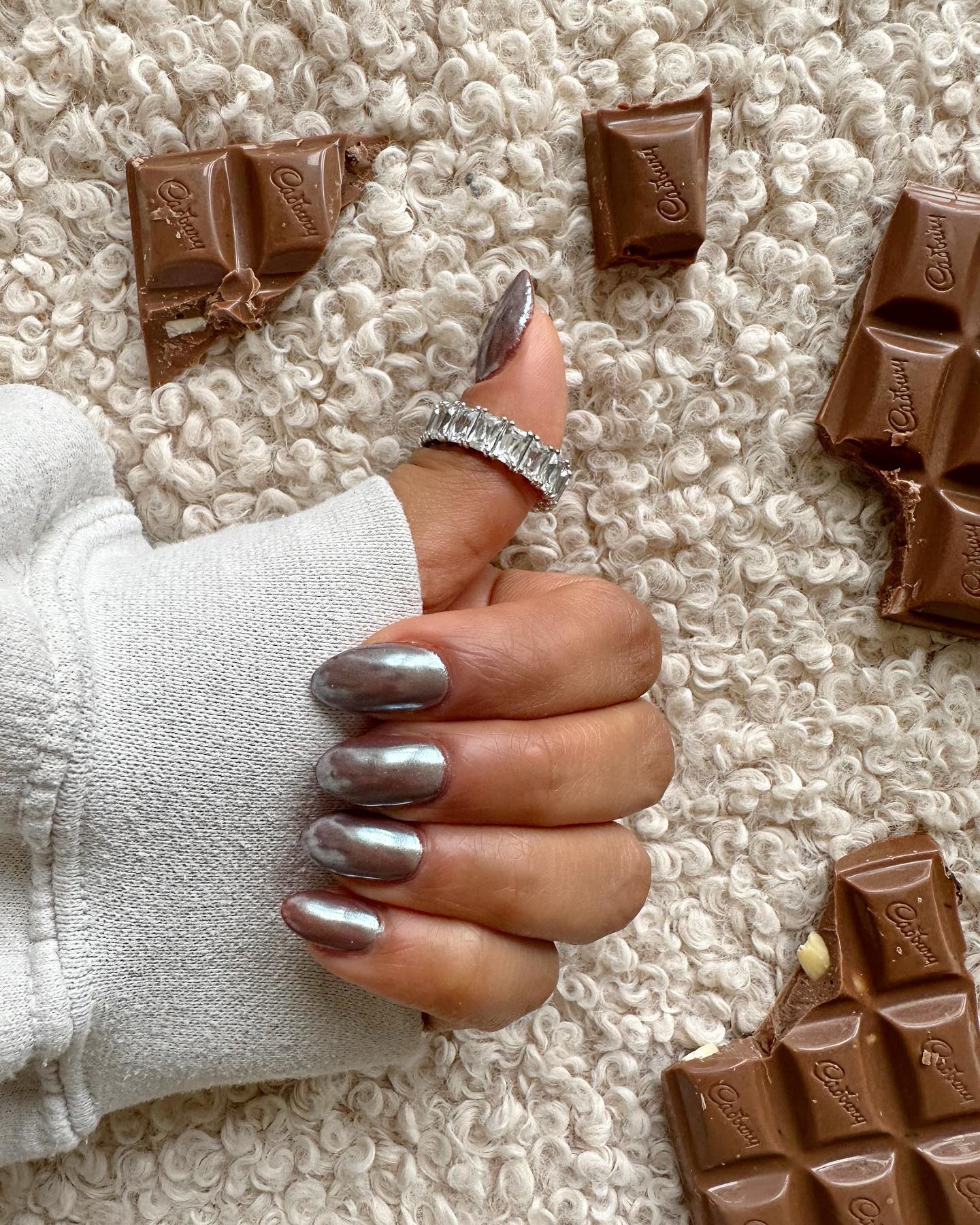 Pearly Chocolate Glazed Nails